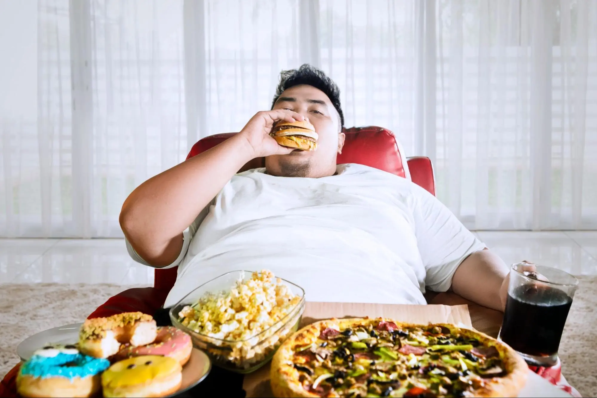 Apa Itu Sedentary Lifestyle? Ini Penyebab dan Cara Mengatasinya