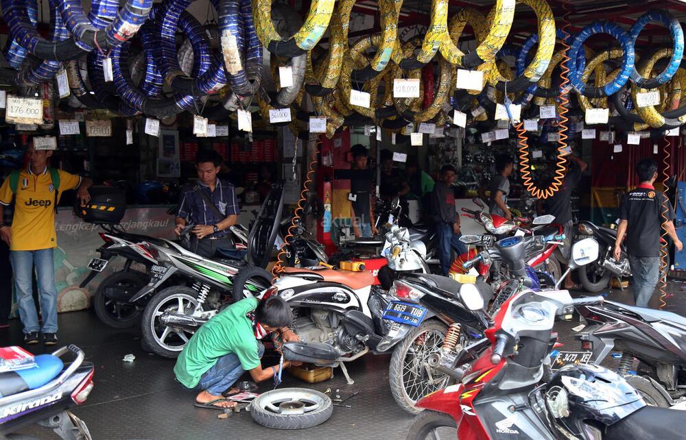 Kiat Sukses Usaha Bengkel Motor: Tips, Estimasi Modal, dan Keuntungan
