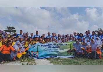 BFI Finance Salurkan Bantuan dan Renovasi Sarana Belajar Mengajar