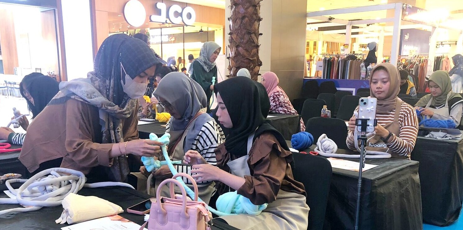 Workshop kriya kerajinan tangan chunky bag