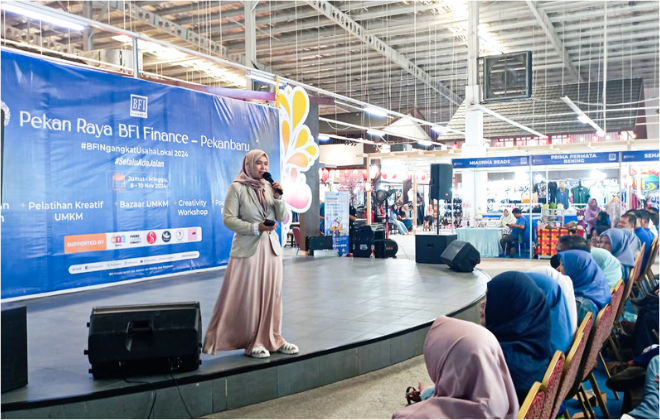 Sesi pelatihan yang dihadiri oleh ratusan peserta
