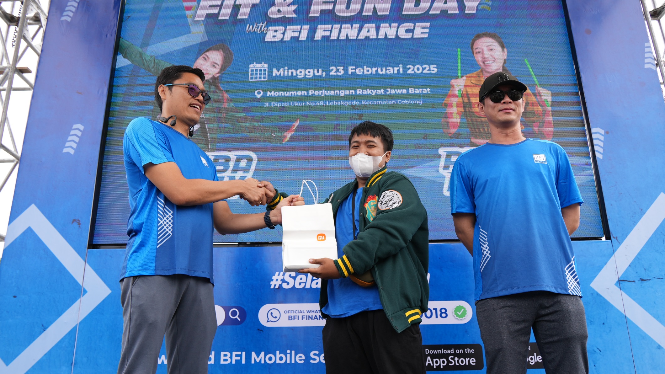 Pembagian doorprize di tiga kota, salah satunya di Bandung
